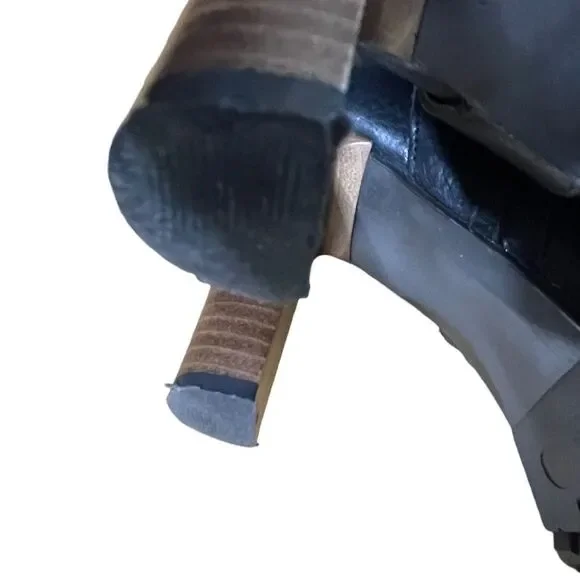 Black Heeled Boots with Buckle Detail - Picture 6 of 16